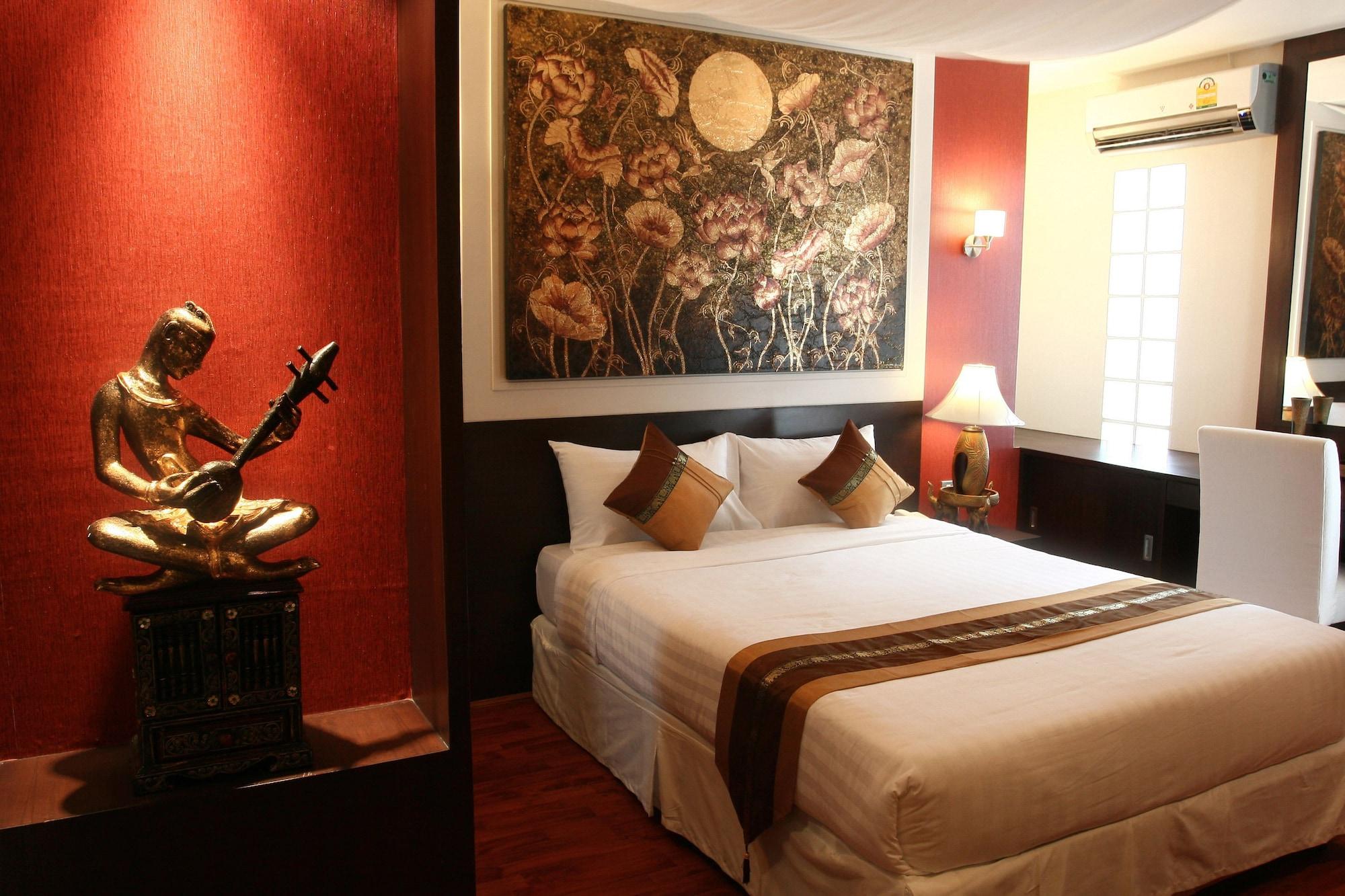 Mirth Sathorn Hotel Bangkok Ngoại thất bức ảnh